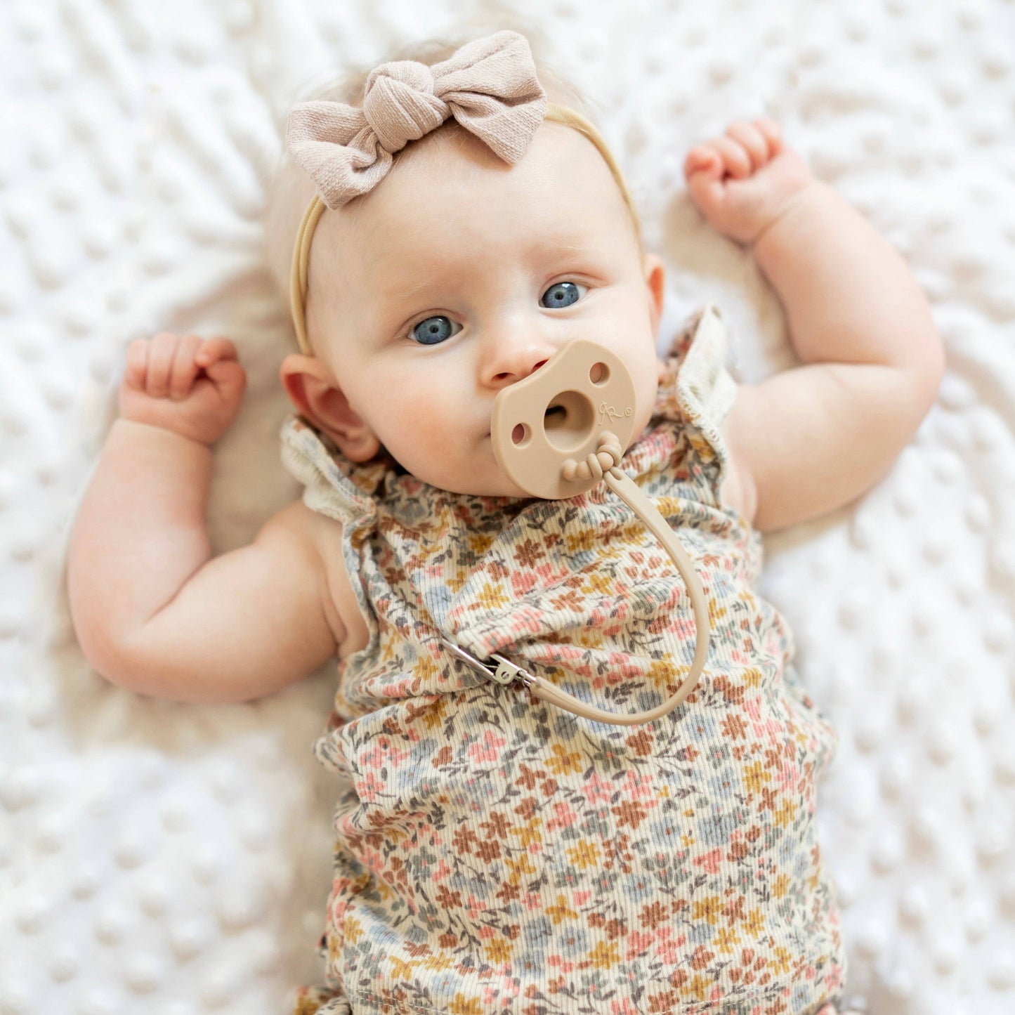 Cutie PAT Light (0-6m): Ivory & Dune